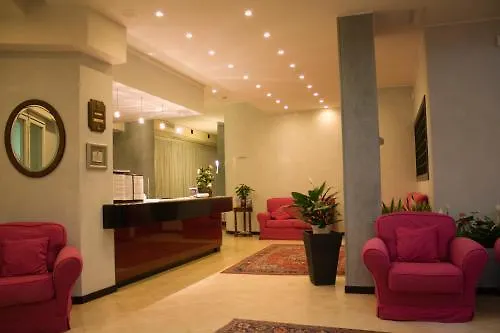 Hotel Niagara Lido di Jesolo 4*,