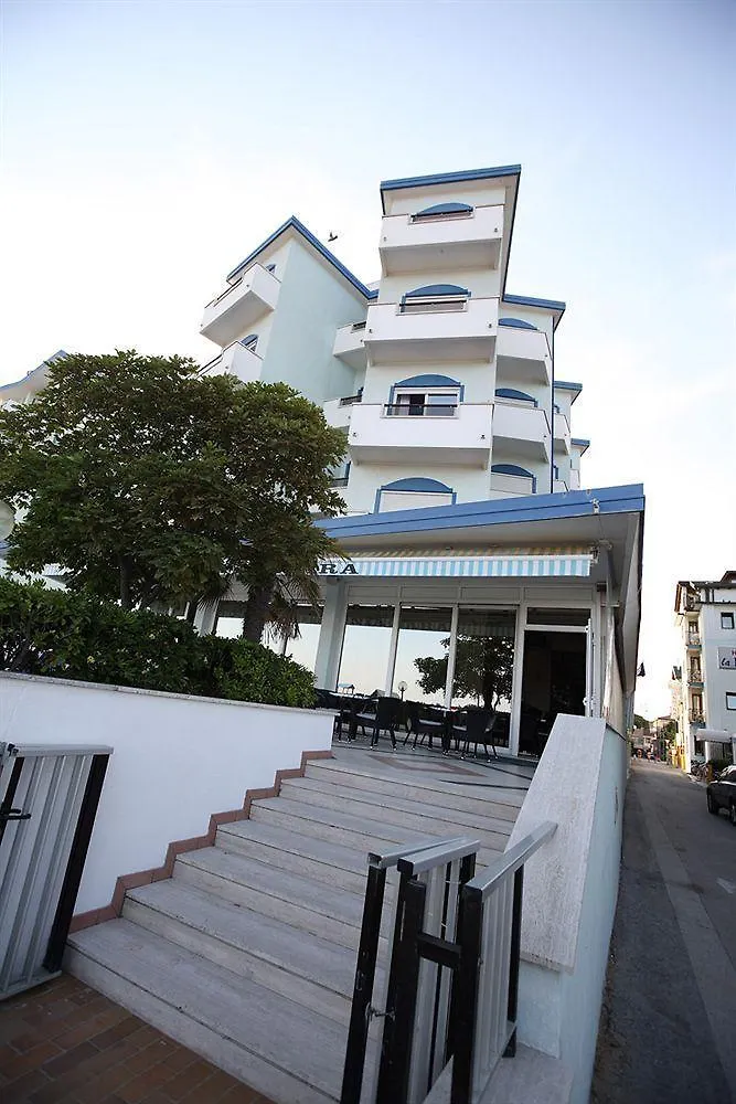 Hotel Niagara Lido di Jesolo 4*,